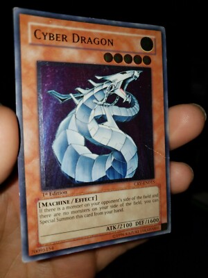 Yugioh Cyber Dragon CRV-EN015 1st Edition Ultimate Rare - Played English-image