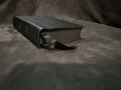 Lsb Legacy Standard Bible Portable Paragraph Reference Black Leather Thumb Index-image
