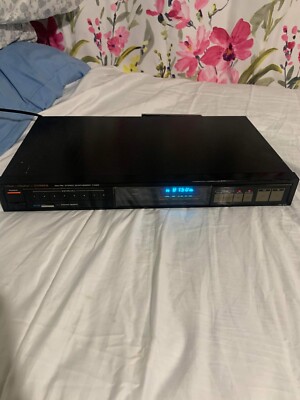 Vintage Studio Standard Fisher FM-273 AM/FM Stereo Synthesizer Tuner TESTED -image