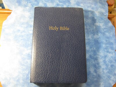 HOLY BIBLE KJV Red Letter SUPER GIANT PRINT REFERENCE Imitation Leather 1996 VGC-image