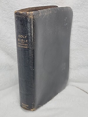 Holy Bible Black Morocco Leather KJV Oxford Self-Pronouncing Chain Ref Dbl Colum-image