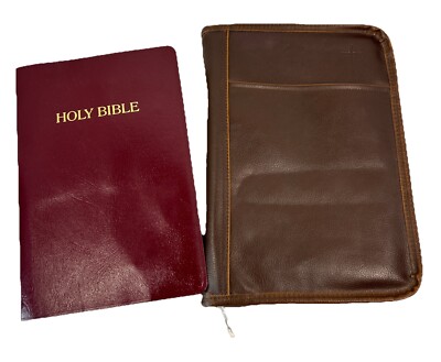 Holy Bible NKJV Giant Print Center Column Reference Leather Nelson 993BG + Case-image