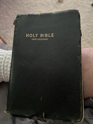Holy Bible Concordance World Publishing 1945 King James Version Pictures-image