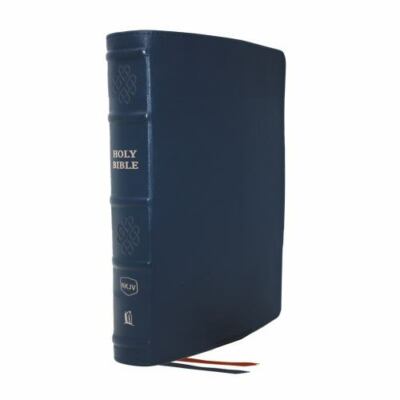 NKJV, Single-Column Reference Bible, Genuine Leather, Blue, Comfort Print: Holy -image