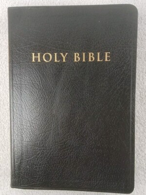 Holy Bible King James Reference Bible Zondervan Giant Print Bonded Leather-image
