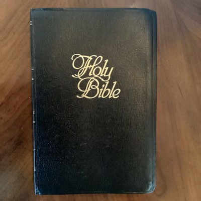 KJV Holy Bible Giant Print Reference Red Letter 1976 Nelson Regency 885C Black-image