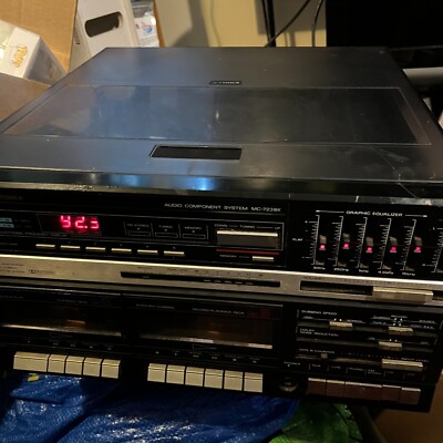 Fisher MC-723 BK AM/FM Stereo Turntable Dual Cassette Record Player Tested Works-image