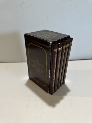 The New Websters Deluxe Desk Reference Library 1986 5 Hardcover Volumes -image