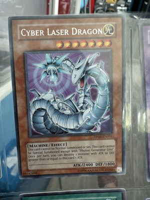 Yugioh Cyber Laser Dragon HOLO SOI-EN007 Ultra Rare 1st Edition NEAR MINT -image