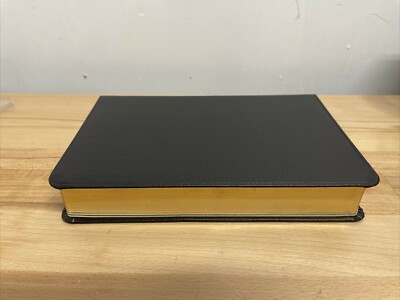 Personal Size Giant Print Reference Bible KJV Genuine Cowhide  Leather, Black-image