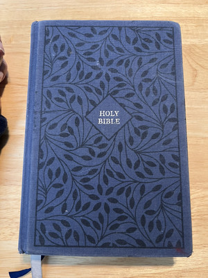 HOLY BIBLE Authorized KJV Giant Print References Red Letter Ed Leather 2017-image
