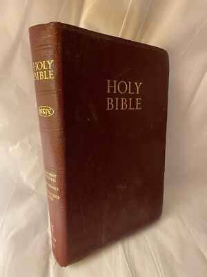 Holy Bible NJKV Giant Print References Nelson 334BG Leather 1992-image