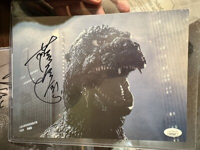 Kenpachiro Satsuma Godzilla Returns 1984  Suit Actor Signed Photo Lobby Card JSA-image