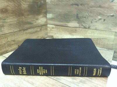 NASB Large Print Ultrathin Reference Bible, Black, Genuine Leather, 2020 text  b-image