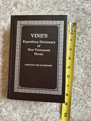 VINTAGE - Vine's Expository Dictionary of New Testament Words (1952) Leather-image