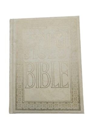 Vintage Holy Bible  Clarified Reference Red Letter Edition Gold /cream -image