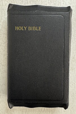 Vintage Holy Bible ~ Pronouncing Nelson with Helps ~ Methodist Publishing House-image