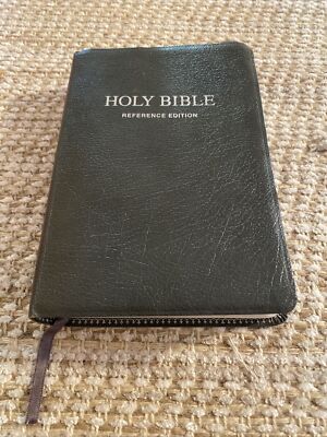 Holy Bible Reference King James Version Nelson  Bonded Leather Red Letter 1972-image