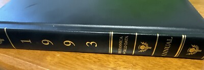 1993 Padded Black Leather Britannica World Data Year book Annual-image