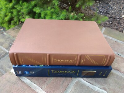 NIV Thompson Chain-Reference Bible~ LARGE PRINT~ Genuine Leather~ Brown Cowhide-image