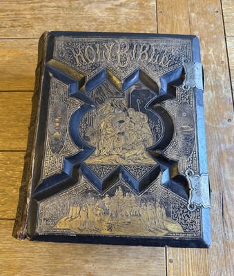 Rare Holy Bible  The Parallel Bible George V. Jones, leather 1885-image