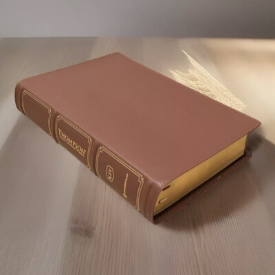 KJV Thompson Chain-Reference Bible, Comfort Print, Genuine Calfskin Leather BRN-image