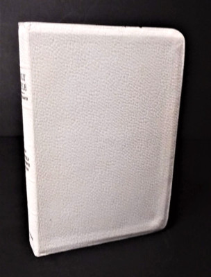 Holy Bible - New Scofield Reference Edition - White Leather Cover - 1969-image