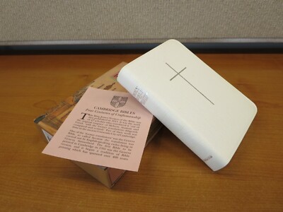 Cambridge, KJV Crystal Reference (Pocket Concord) Bible, White French Morocco97-image