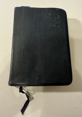 The Living Bible Paraphrased Genuine Cowhide Bonded Leather Tyndale 1972-image