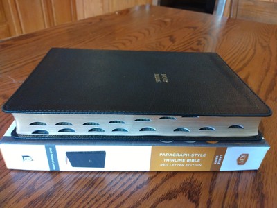 KJV LARGE PRINT Thinline Bible Thumb Indexed ~ $104.99 Retail ~ Genuine Leather-image