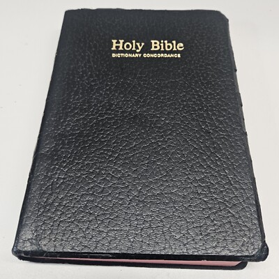 Holy Bible Dictionary Concordance 1977 King James Red Letter Thomas Nelson VTG-image