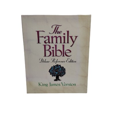 The Family Bible Deluxe Reference Edition King James Version White Faux Leather-image
