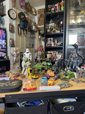 Toy Lot. Godzilla, Transformers, Star Wars, Video Games, Sci-fi-image