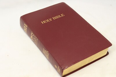Holy Bible KJV Giant Print Center Column Reference Nelson 1982 Words of God  Red-image