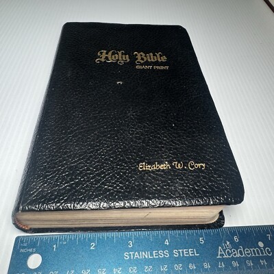 Vintage 1979 Holy Bible ~ Referenced Giant Print ~ KJV  Pre-owned-image