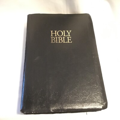 1983 Holy Bible, King James Version GIANT PRINT Center-Column Reference Nelson-image