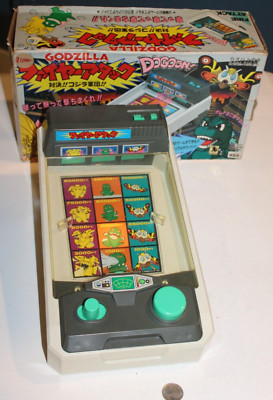 VTG 1992 TAKARA GODZILLA Fire Attack Electronic Pinball Pachinko Game w/ Box HTF-image