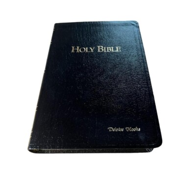Cornerstone Ultraclear Print Reference Bible (KJV) Red Letter, Clean Condition-image