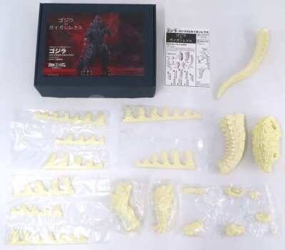 Godzilla Godzilla VS Gigan Rex Garage Kit Figure-image
