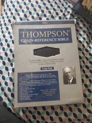The Thompson Chain-Reference Bible (1995, Leather, Large Type / large print...-image