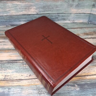 KJV Giant Print Reference Bible Brown Leathertouch Red Letter by Holman 1998-image