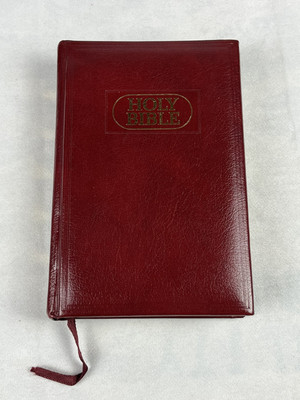 KJV Concordance Holy Bible Red Letter Edition Leather Christian Heritage-image