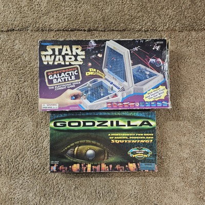 Vintage Godzilla 3D Game (1998) + Star Wars Electronic Galactic Battle -image