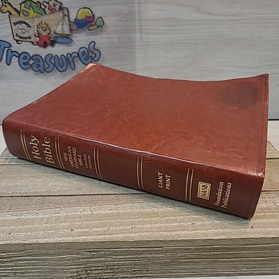 New American Standard Bible Giant Print Reference NASB Burgundy Leather Used-image