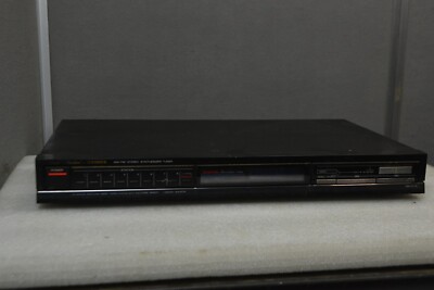 Fisher AM/FM Synthisizer - Tuner Model FM-271A Tested / Working-image