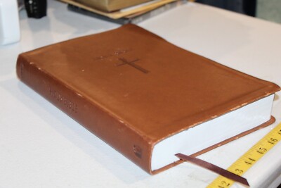Super Giant Print Bible NKJV leatherette Nelson red letter-image