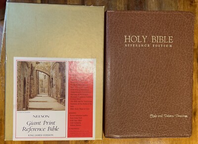 1976 KJV Giant Print Reference Bible 555BR Brown Imitation Leather-image