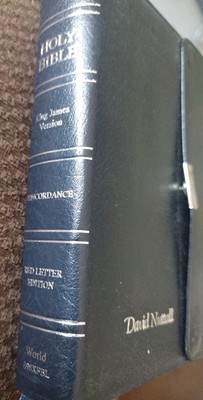 Holy Bible KJV King James Version with References Red Letter World 898XFBL Snap-image