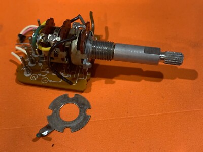 Fisher RS-2007 Stereo Receiver Parting Out Volume / Balance Potentiometer-image