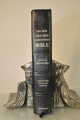 The New Oxford Annotated Bible With Apocrypha NRSV 9911A Leather Black 1991 USA-image